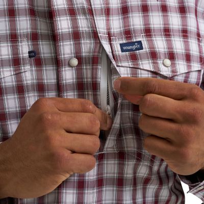 Image showing 3 th Wrangler Men's Performance Plaid Shirt