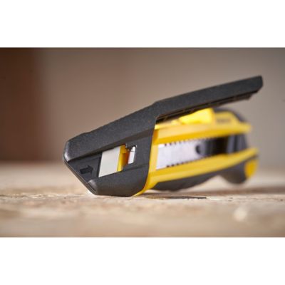 Image showing  18mm Mpp Integrate Snap Knife Slide, STHT10501