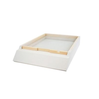 Mann Lake 10 Frame Screened Beehive Bottom with Sloped Landing Board