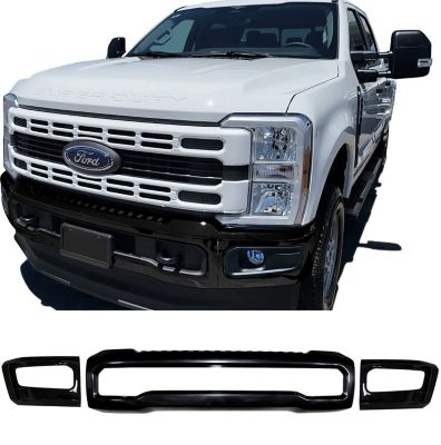 Image showing  2023-2024 Super Duty Front Bumper Overlays (With Sensors), HD0302