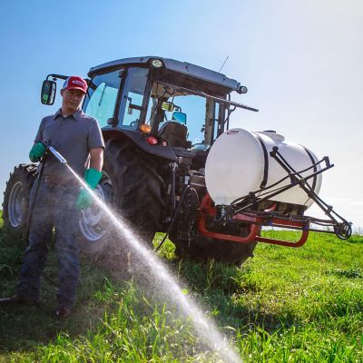Image showing  110 gal. 3 pt. Sprayer, 10N, Fx4 Boom, with 22 in. Pro Spray Wand, Requires Roller Pump Assembly