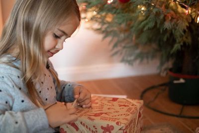 Image showing Santa's Helper Small Christmas Tree Stand