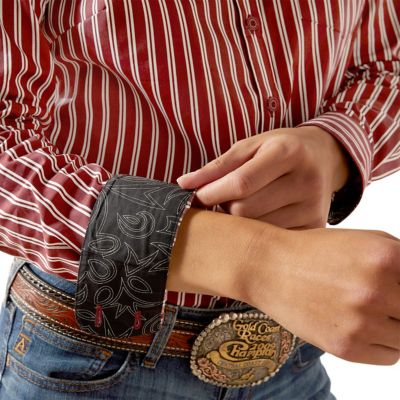 Image showing 3 th Ariat Women's Wrinkle-Resistant Kirby Stretch Western Long-Sleeve Button-Down Shirt