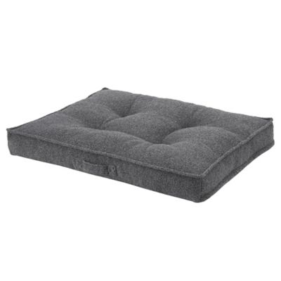 Retriever Tufted Boucle Pet Bed