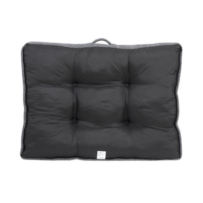 Image showing 6 th Retriever Tufted Boucle Pet Bed