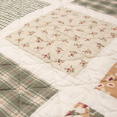 Image showing  Peach Rose Cotton Pieced Quilt Set
