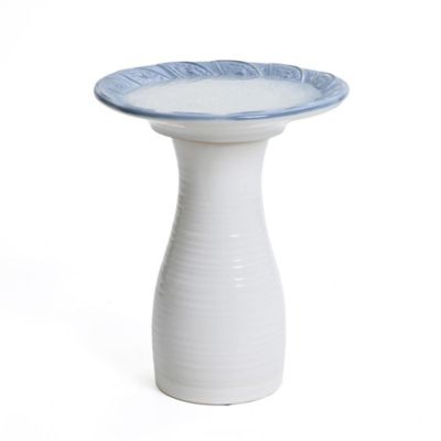 LuxenHome Blue Rim Feather-Pattern White Ribbed 20-Inch Tall Ceramic Birdbath