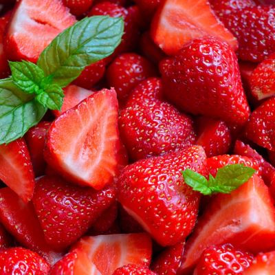 Van Zyverden Junebearing Strawberries Allstar, Set of 20 Roots