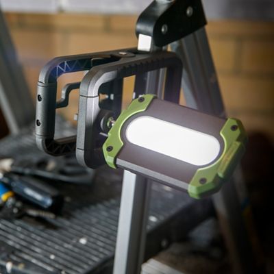 Image showing  1,000-Lumen Rechargeable LED Clamp Light