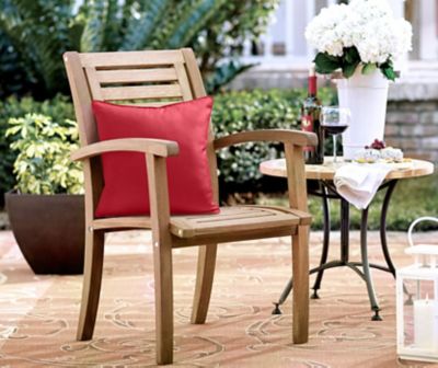 Outdoor Decor by Commonwealth Solid Pillow 18 x 18 in Red