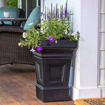 Image showing 5 th Step2 26 qt. Atherton Planter Onyx Black Planter