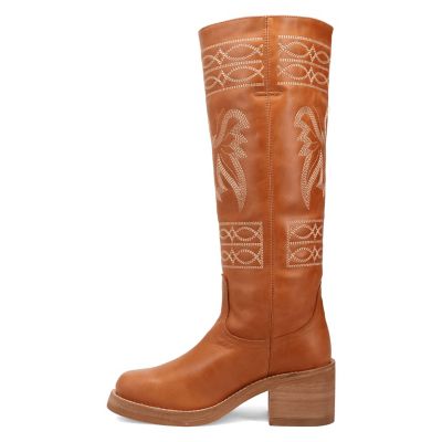 Image showing 6 th Dingo Women's Avalon Leather Boots