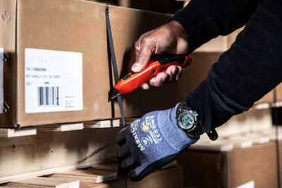 Image showing  1 in. Auto Retracting Safety Utility Knife