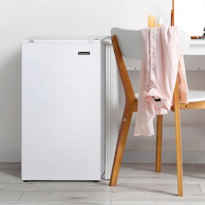 Image showing 9 th Magic Chef 3.2 cu. ft. Mini Fridge