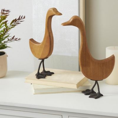 Harper & Willow Wood Abstract Minimalistic Duck Decorative Garden Sculpture with Black Metal Feet, 13277