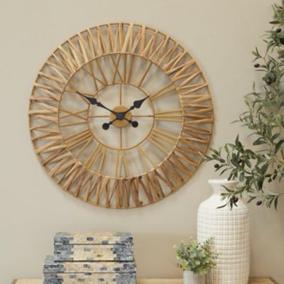 Harper & Willow Seagrass Round Tribal Decorative Wall Clock with Weaving Design