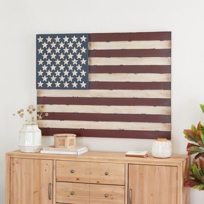 Harper & Willow Metal Indoor Outdoor Distressed American Flag Home Wall Decor