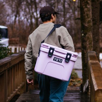 Image showing 8 th YETI 22 Can Roadie 15 Hard Cooler