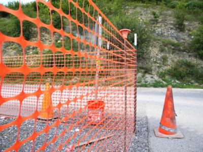 Pin Bundles Available Orange Barrier Mesh Construction Site Safety Fencing 