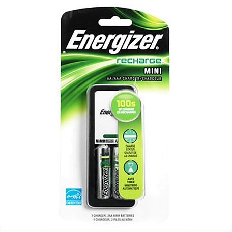Energizer Basic Charger with 2 AA 1300 Batteries