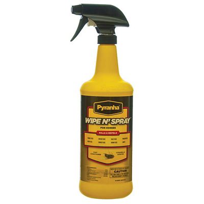 Pyranha Wipe N' Spray Fly Repellent for Horses, 32 oz.