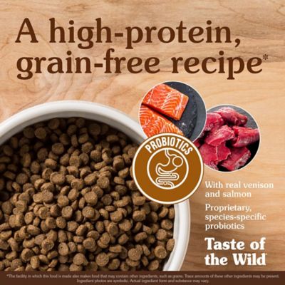Image showing  Rocky Mountain Feline Recipe with Roasted Venison and Smoke-Flavored Salmon Dry Cat Food