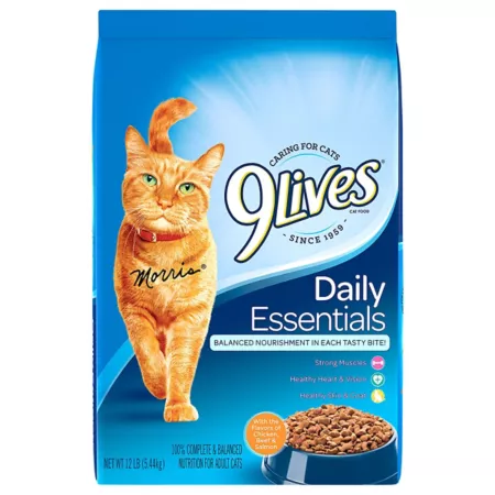 9Lives Daily Essentials Indoor/Outdoor Adult Dry Cat Food Chicken Beef and Salmon Formula 12 lb Bag Dry Cat Food