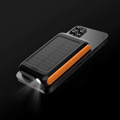 Image showing  ROC 5 MagSafe 5,000-mAh Solar Qi Wireless Power Bank with USB-C PD and USB-A Quick-Charge Ports and Flashlight