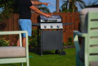 Image showing 9 th Grill Boss 3 Burner Gas Grill with Lid