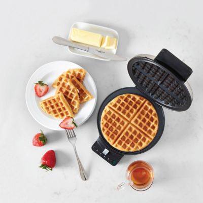 Image showing 6 th Cuisinart WMR-CA Round Classic Waffle Maker