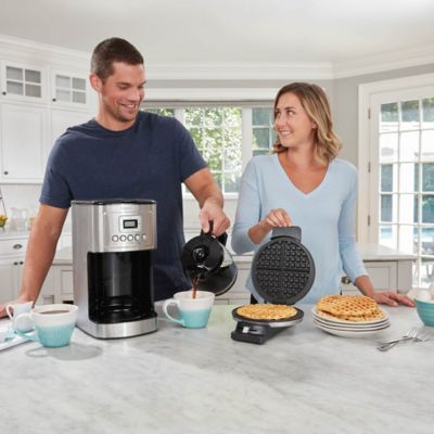 Image showing 8 th Cuisinart WMR-CA Round Classic Waffle Maker