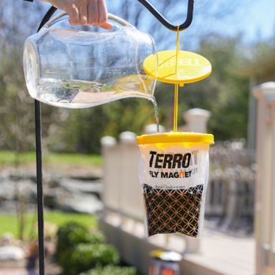 Image showing 8 th TERRO Fly Magnet Disposable Fly Trap