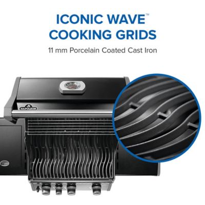 Image showing 5 th Napoleon Rogue 425 Natural Gas Grill with Range Side Burner, Black