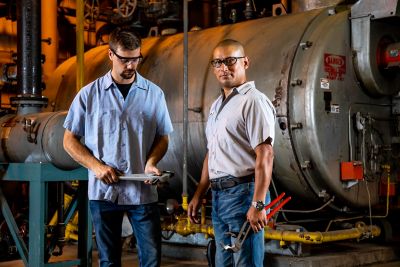 Image showing 5 th Crescent 18 in. Aluminum Offset Handle Pipe Wrench