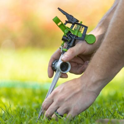 Image showing  Adjustable Pulsating Spike Sprinkler