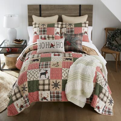 Image showing 7 th Donna Sharp Holly Forest Holiday Pieced Cotton Quilt Set