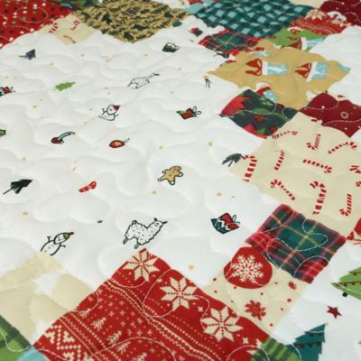 Image showing 5 th Your Lifestyle by Donna Sharp Holiday Love Quilt Set