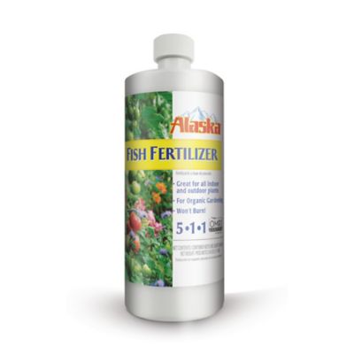 Alaska 32 oz. 25 sq. ft. Fish Emulsion 5-1-1 Fertilizer