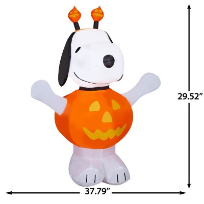 Image showing Airblown-Snoopy in Pumpkin Outfit
