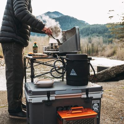 Image showing  Gas Growler 3.8 Deluxe - Black