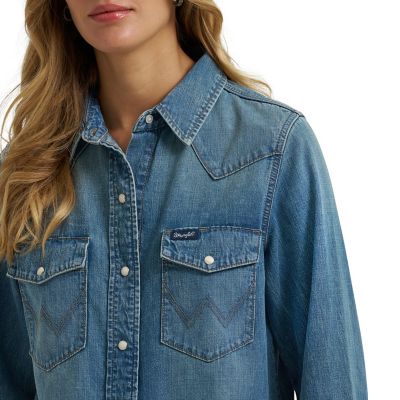 Image showing 3 th Wrangler Women's Western Snap Long Sleeve Shirt
