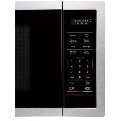 Image showing 7 th Magic Chef 0.9-cu. ft. 900 Watt Countertop Microwave in Stainless Steel