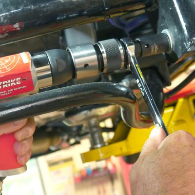 Image showing 9 th Steck by Milton Air Hammer Punch Set with Non-Marring Tips (4-Pieces)