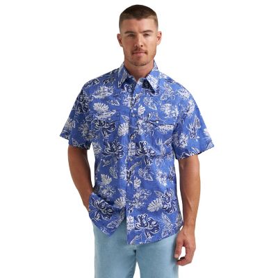 Image showing 1 th Wrangler Men's Wrancher Hawaiian Shirt