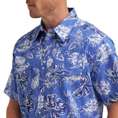 Image showing 3 th Wrangler Men's Wrancher Hawaiian Shirt
