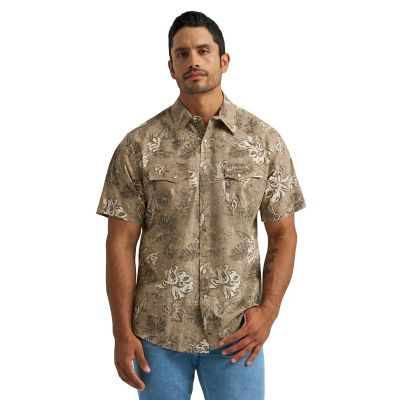 Image showing 1 th Wrangler Men's Wrancher Hawaiian Shirt