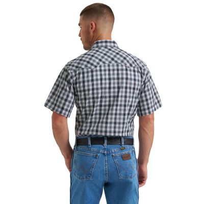 Image showing  Men's Wrancher Short-Sleeve Plaid Shirt