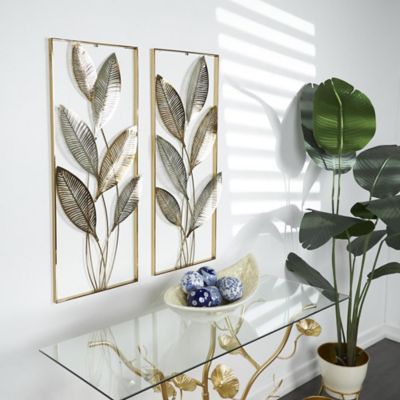 Harper & Willow Metal Metallic Cutout Leaf Home Wall Decor with Silver Accents