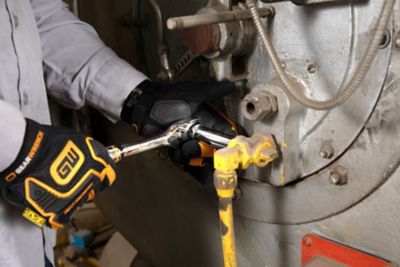 Image showing  3 pc. 1/4 in., 3/8 in. and 1/2 in. Drive 90T Quick Release Teardrop Ratchet Set