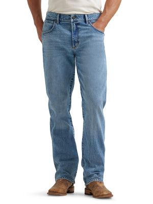 Image showing 1 th Wrangler Men's Retro Slim Straight Jean